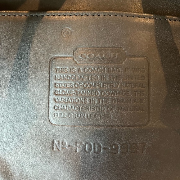 Excellent condition coach legacy small vintage - Picture 8 of 8